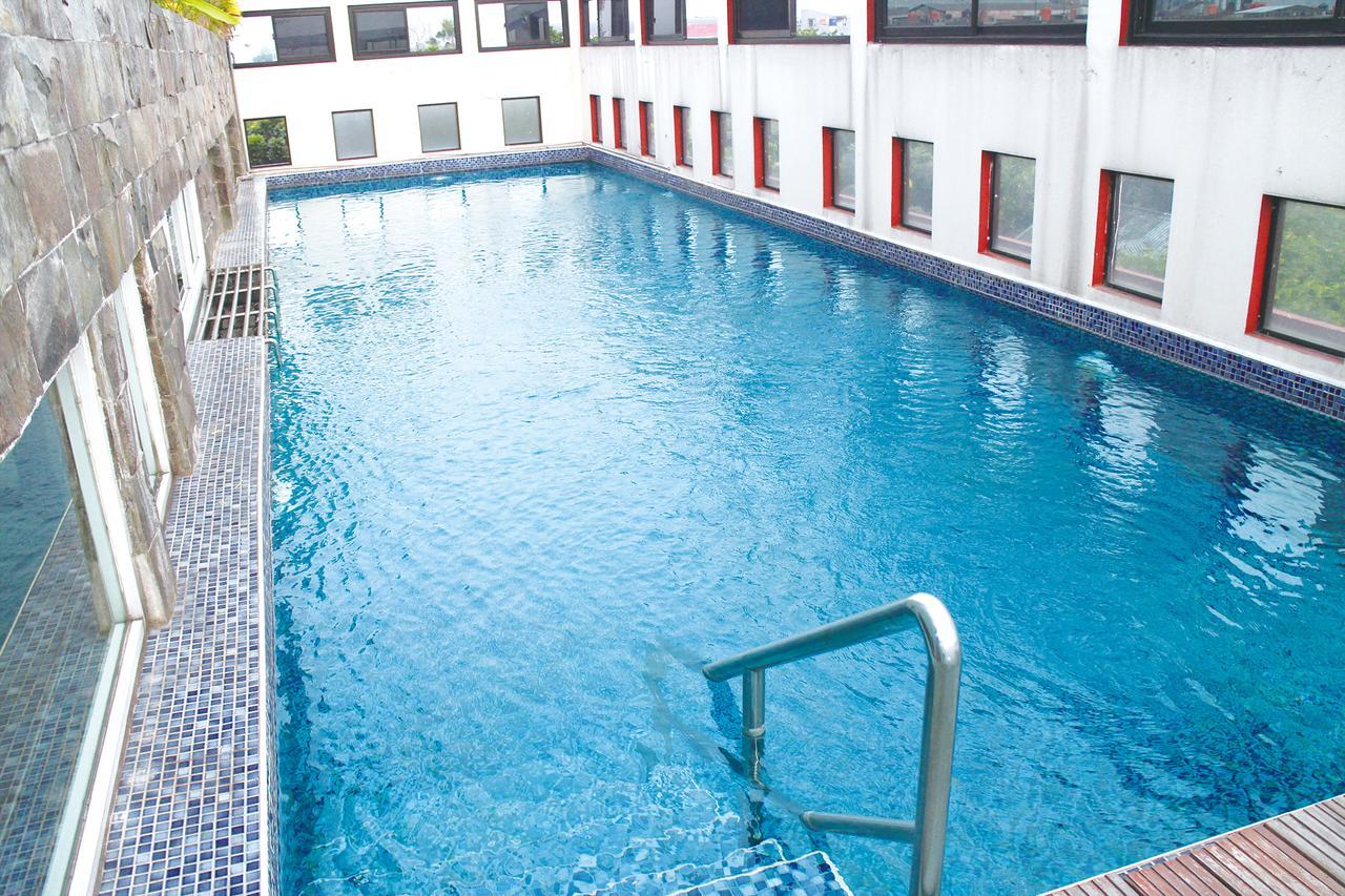 Kyo Serviced Apartment Jakarta Cilandak  Exterior foto