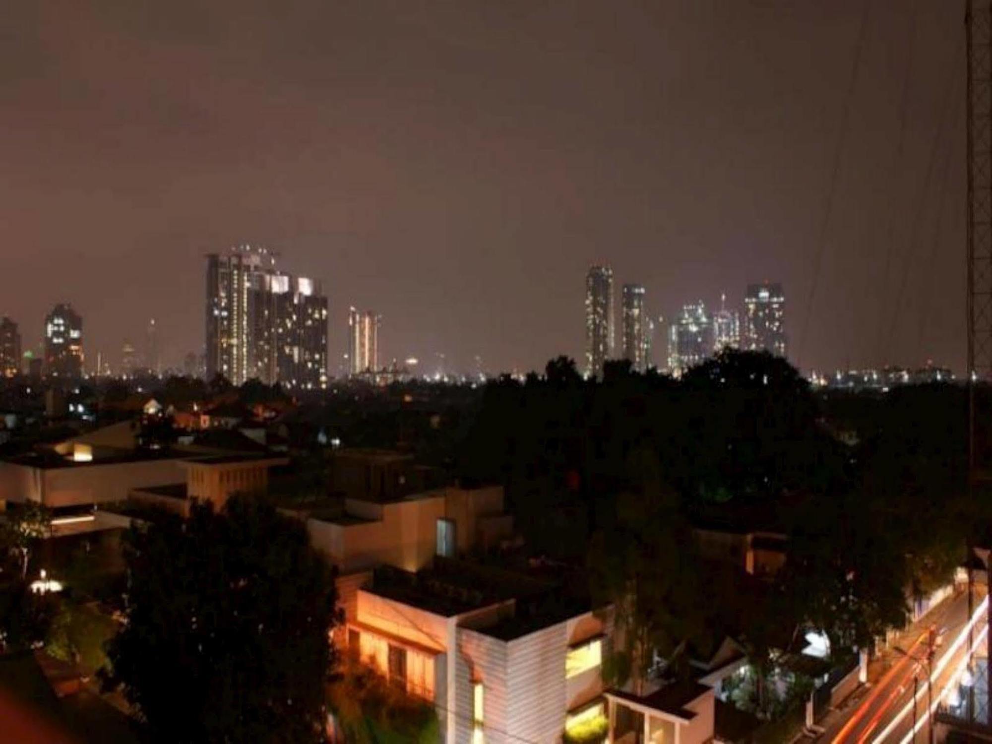 Kyo Serviced Apartment Jakarta Cilandak  Exterior foto